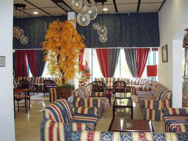 Paphiessa Hotel 3 * (Кіпр, Пафос): опис готелю, послуги, відгуки