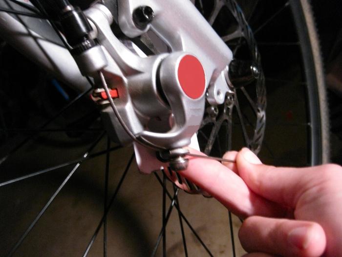 регулювання дискових гальм на велосипеді