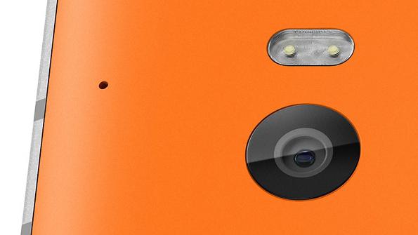 Телефон Nokia Lumia 930